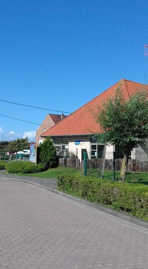 Stacaravan 4Pers In Bredene Met Eigen Tuintje 2449 Exterior foto